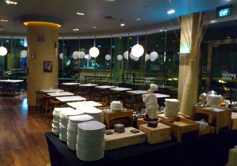 Hotel Aqueen  Lavender