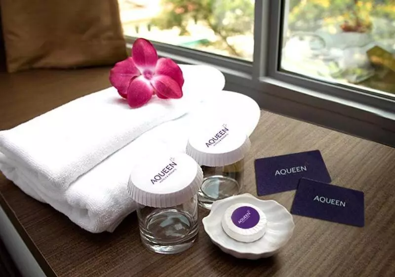 Hotel Aqueen  Lavender