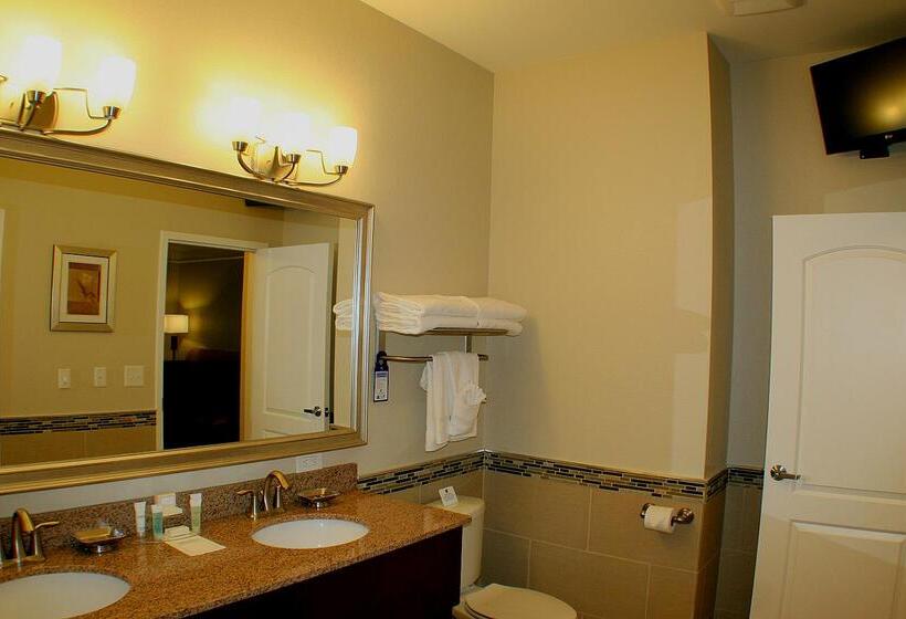 ホテル Best Western Plus Easton Inn & Suites