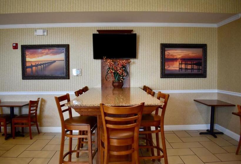 ホテル Best Western Plus Easton Inn & Suites