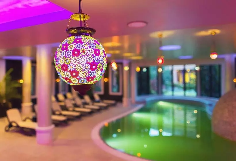 هتل Caramell Premium Resort Superior