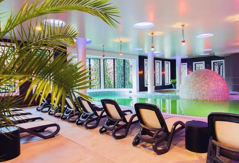 هتل Caramell Premium Resort Superior