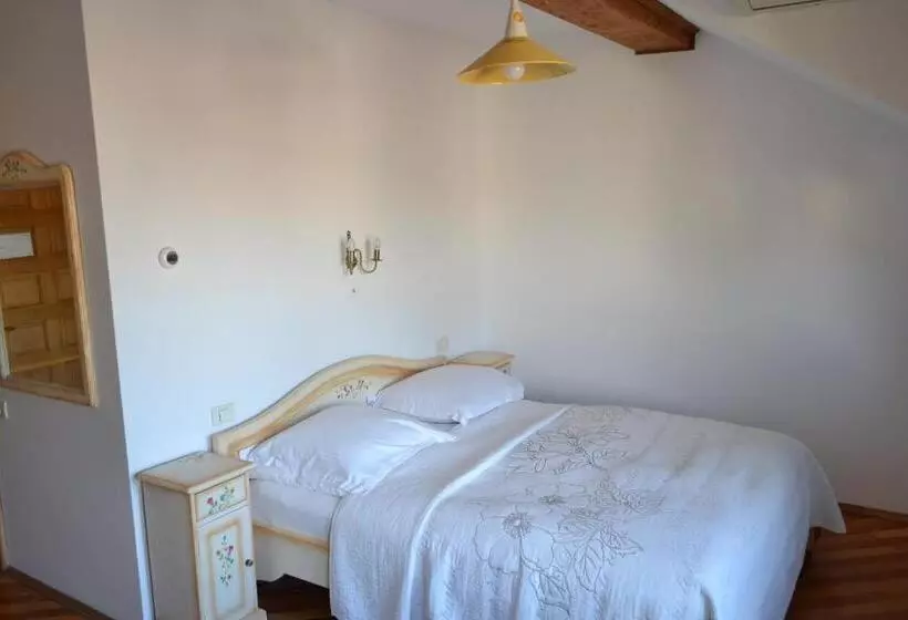 Отель Casa Cranta