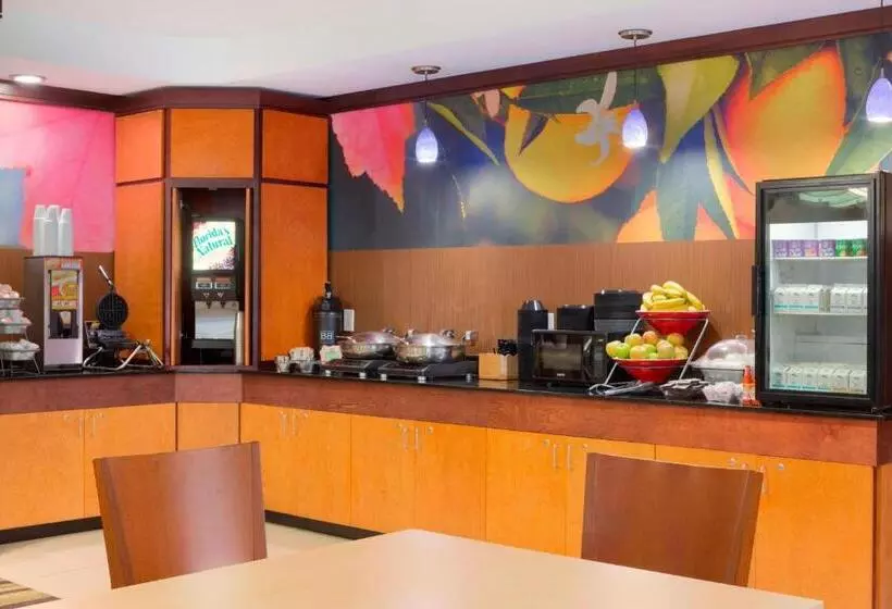 هتل Fairfield Inn & Suites Columbia Northeast