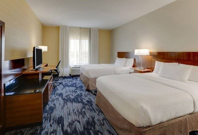 호텔 Fairfield Inn And Suites Hutchinson