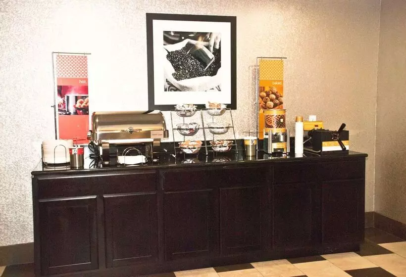 ホテル Hampton Inn Maumelle Ar