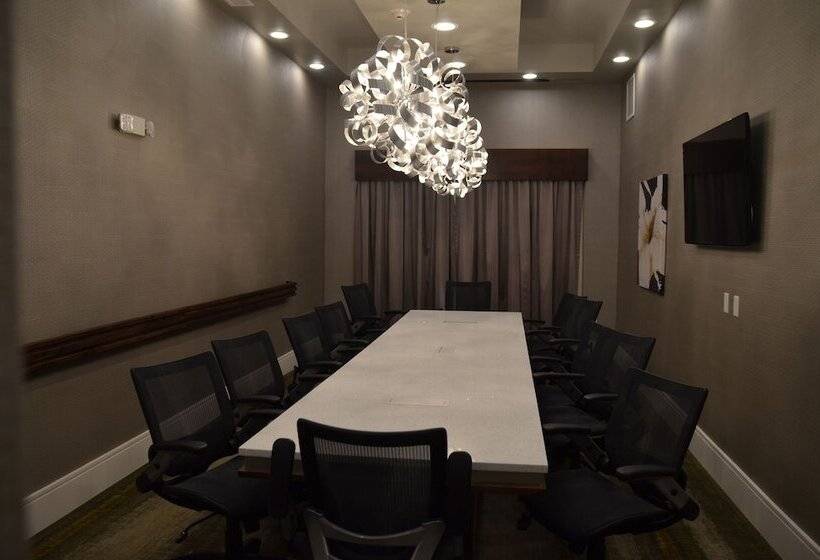 Holiday Inn Express Hotel & Suites Albany By Ihg