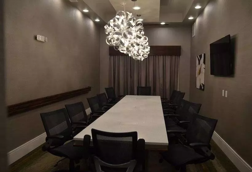 Holiday Inn Express Hotel & Suites Albany By Ihg