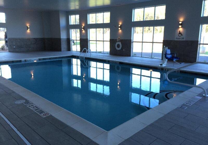 Holiday Inn Express Hotel & Suites Albany By Ihg