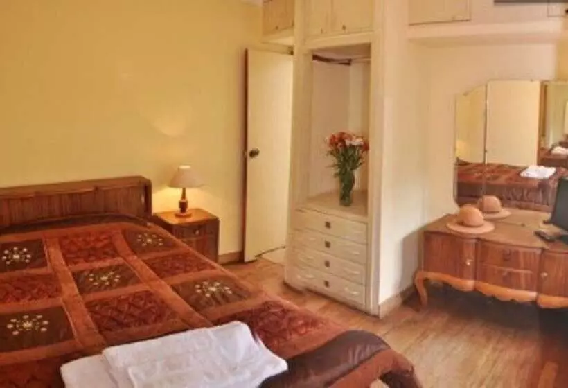 בית מלון כפרי Kukuli Lodge