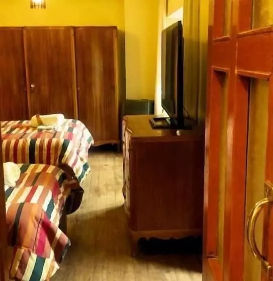 בית מלון כפרי Kukuli Lodge