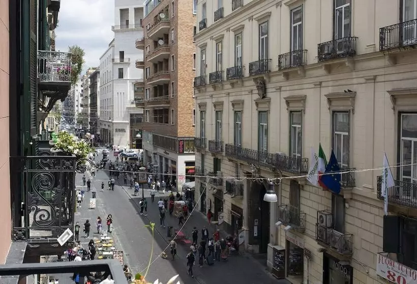 Hotelli Lanfipe Palace