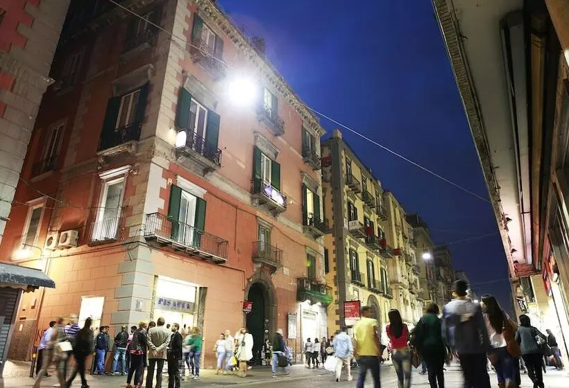 Hotelli Lanfipe Palace