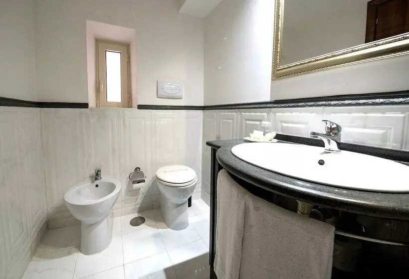 Hotelli Lanfipe Palace