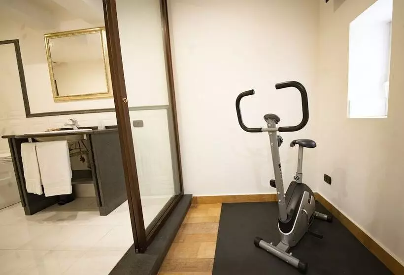 Hotelli Lanfipe Palace