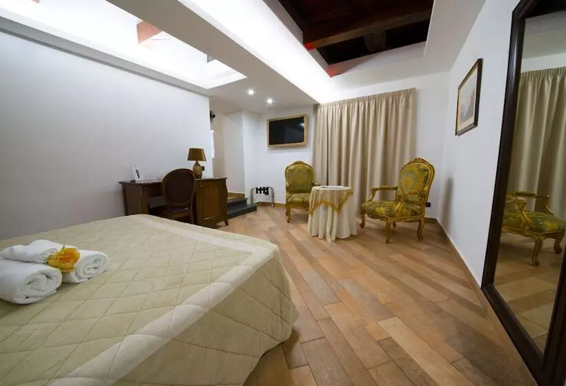 Hotelli Lanfipe Palace