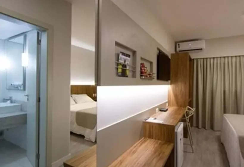 בית מלון כפרי Le Canard Joinville