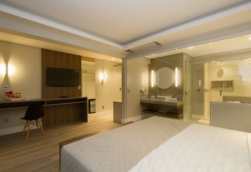 هتل Le Canard Joinville