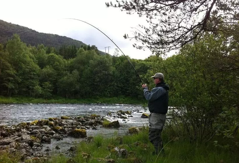 Nordfjord Hotell   Bryggen