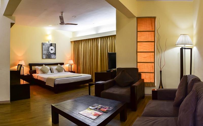 Inventree Hotel, Hinjewadi