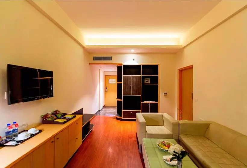 호텔 Ramada Neemrana