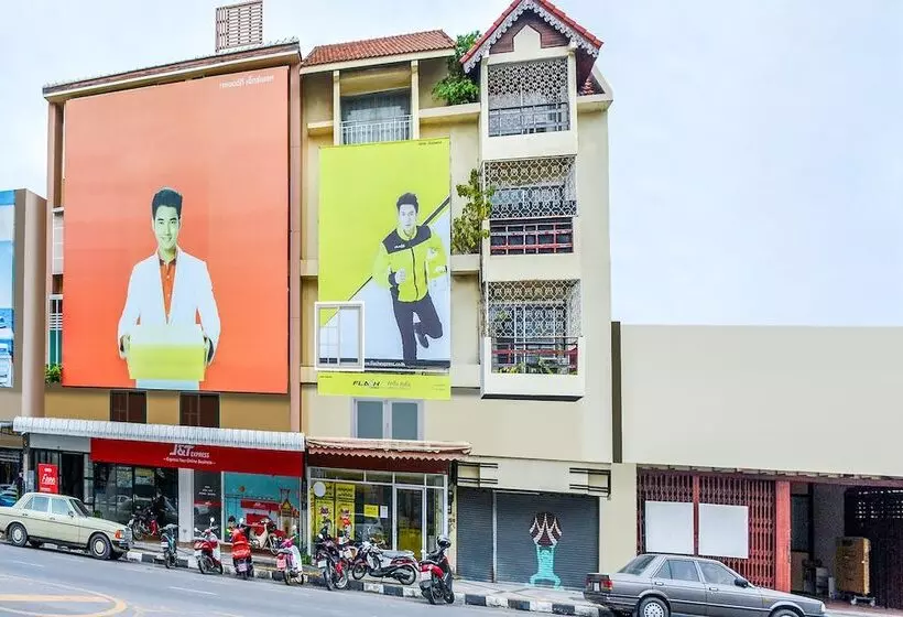 Hotel Royal Express Hua Hin