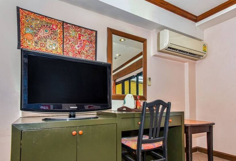 Hotel Royal Express Hua Hin