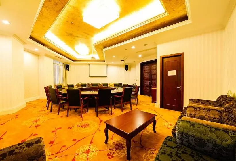 Otel Shanghai Shahai International