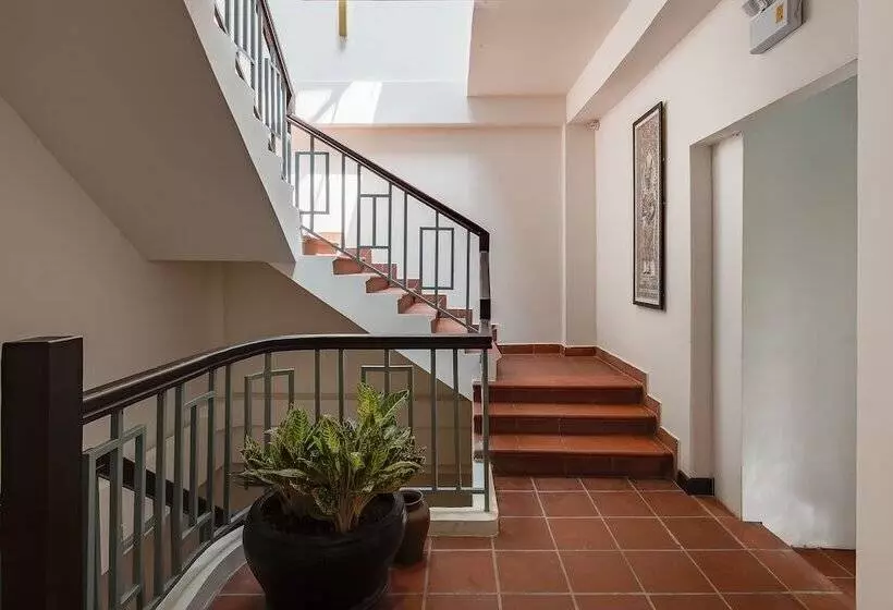 Hotelli Tao Riverside Residence