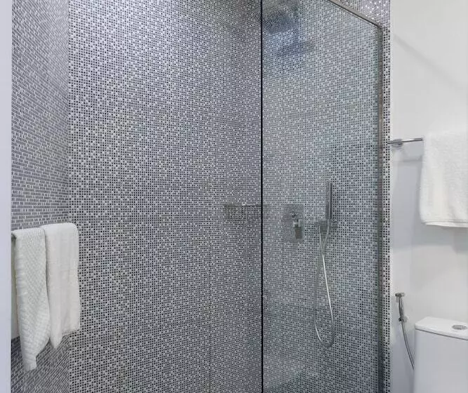 Hotelli Tao Riverside Residence