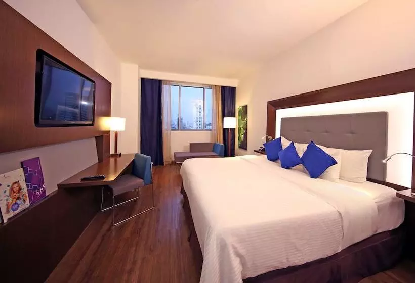 Novotel Panama City
