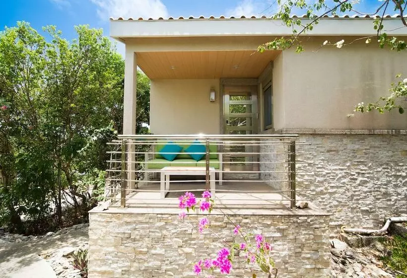 One On Marlin Resort