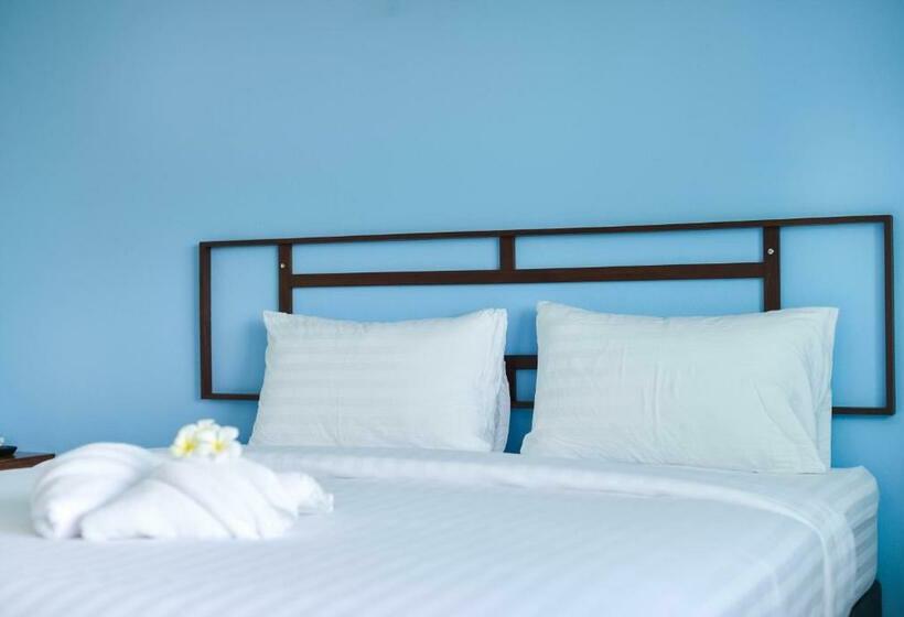 Hotel Thaimit Resort