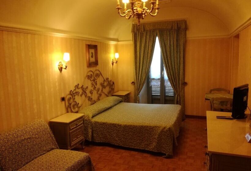 Ai Savoia B&b Guest House