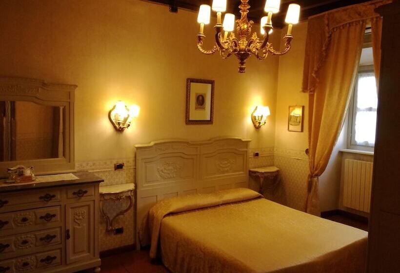 Ai Savoia B&b Guest House