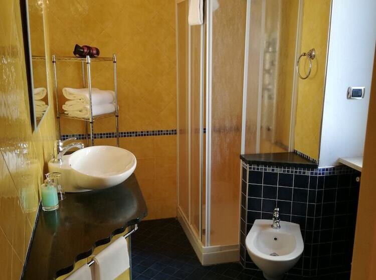 Ai Savoia B&b Guest House