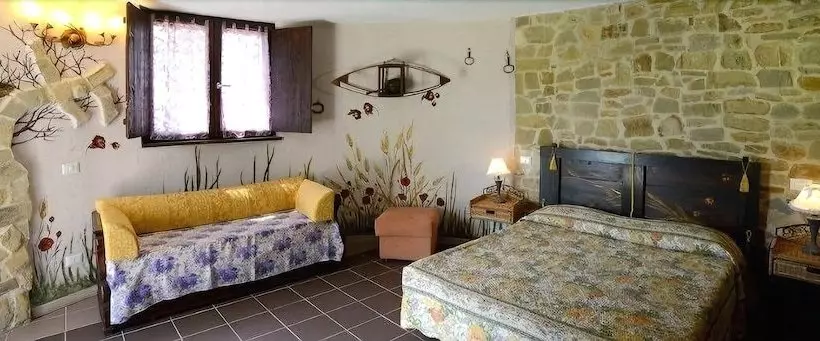 민박 Villa Scuderi