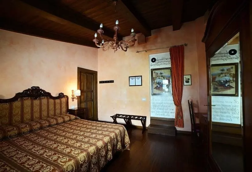 민박 Villa Scuderi