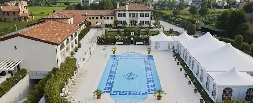 مسافرخانه Villa Serena Agriturismo