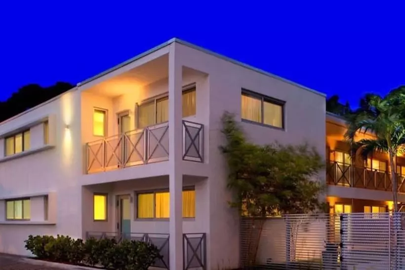 Отель 1818 Meridian House Apartments And Suites By Eskape Collection