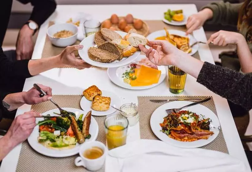 هتل Moon Garden Boutique