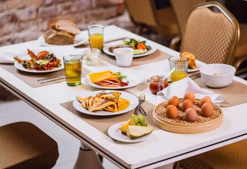 هتل Moon Garden Boutique