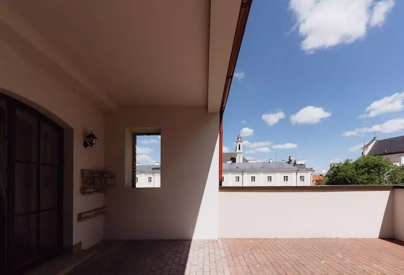 هتل Moon Garden Boutique