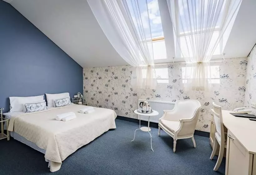 هتل Moon Garden Boutique