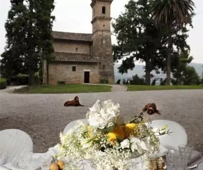 فندق Borgo Storico Seghetti Panichi