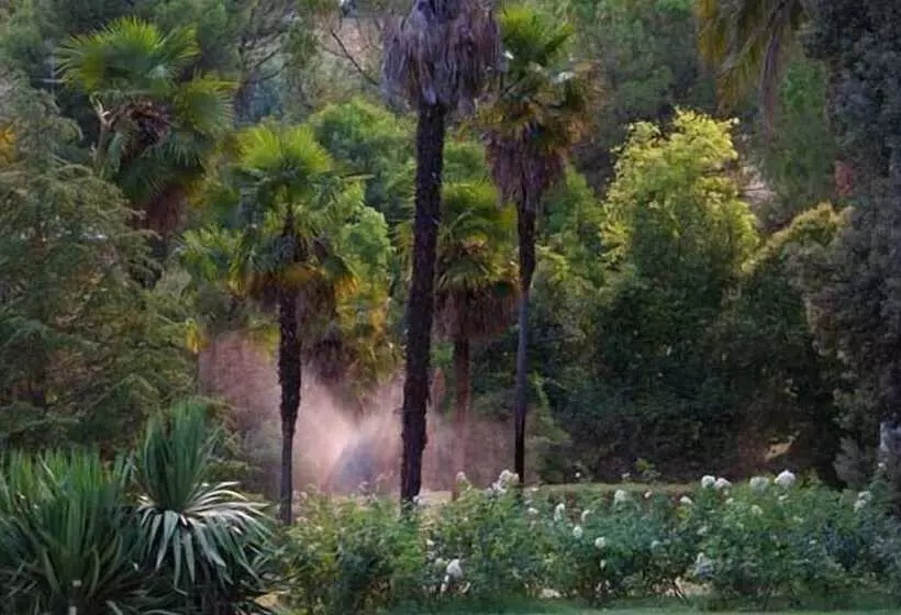 فندق Borgo Storico Seghetti Panichi