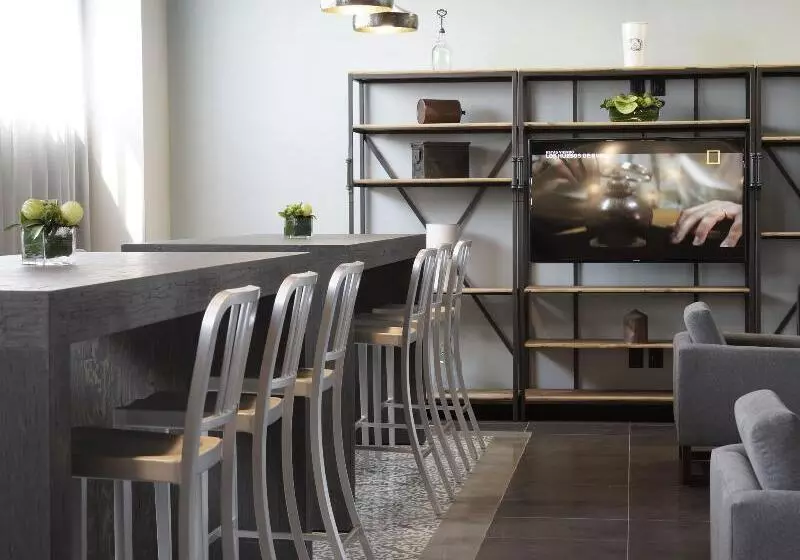 ホテル City Express Plus By Marriott Ciudad De México Patio Universidad