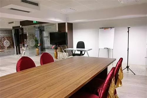 هتل Grand Pier Old Town