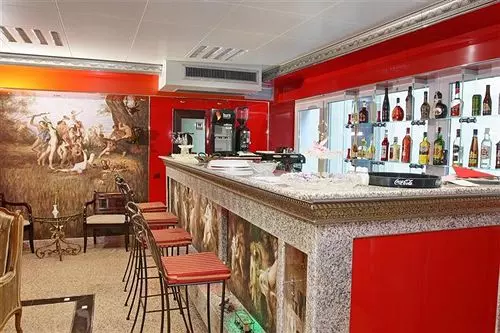 هتل Grand Pier Old Town