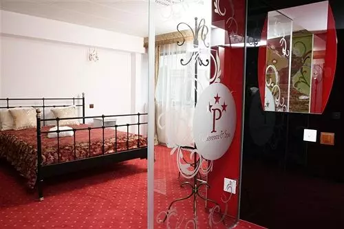 هتل Grand Pier Old Town